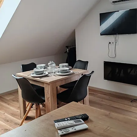 Lokomotív * Balatonmáriafürdő